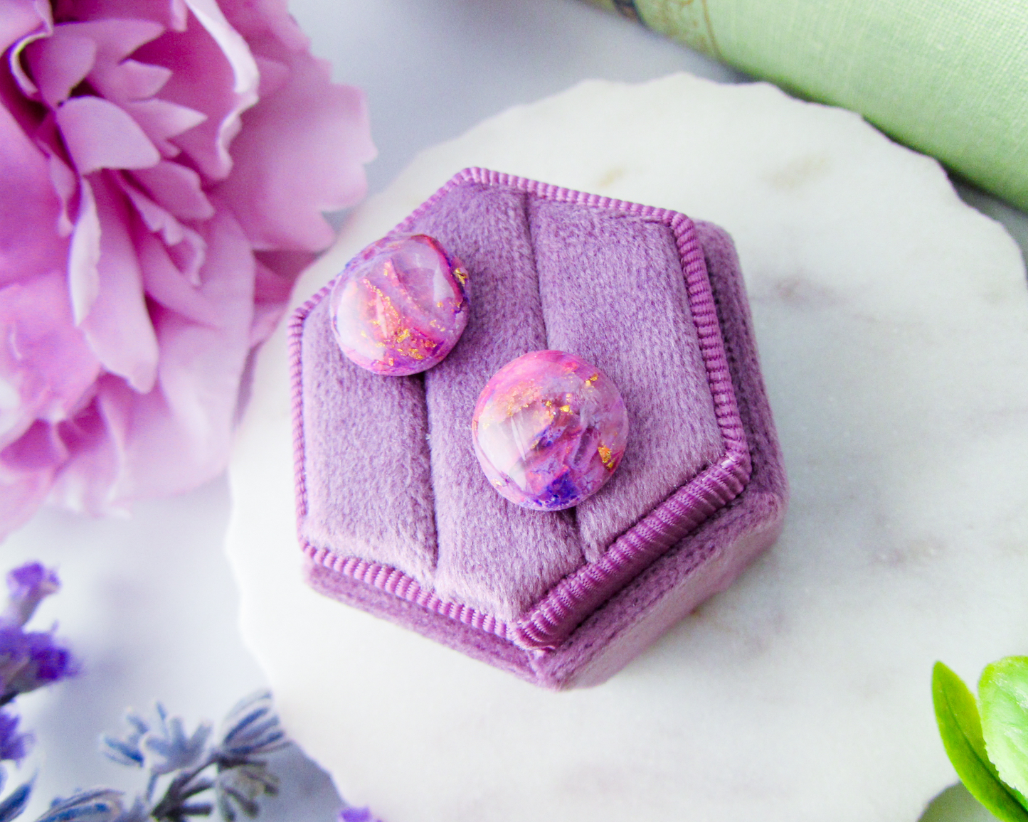 Dainty Stud Earrings in Quartz Swirl Clay